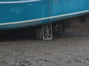 "drydock cage" that keeps boats from tipping over when resting on the bottom at low tide